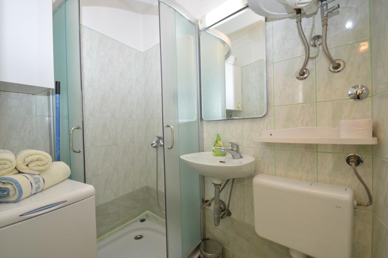 House Orhideja Hotel Mali Losinj Exterior photo